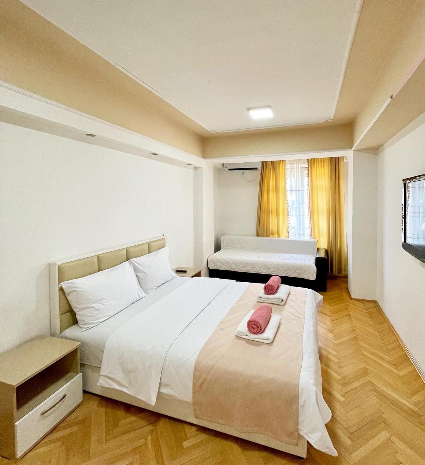 Snezana Apartment Ohrid Buitenkant foto